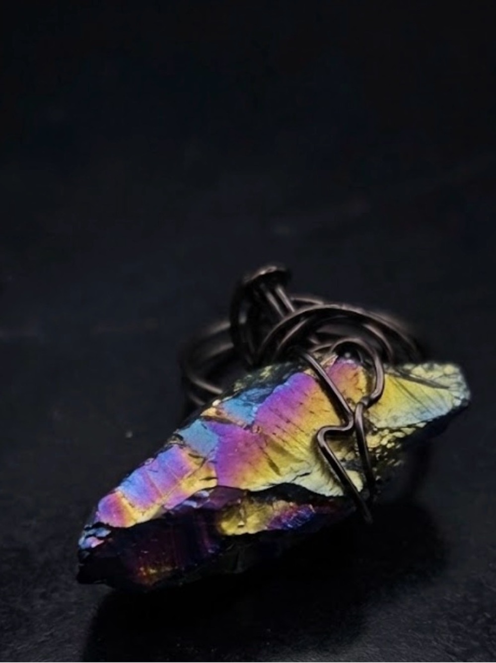 Iridescent Titanium Quartz Arrowhead Ring - Rainbow Crystal size 8